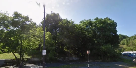 126 Bowdoin - Google Maps Street View
