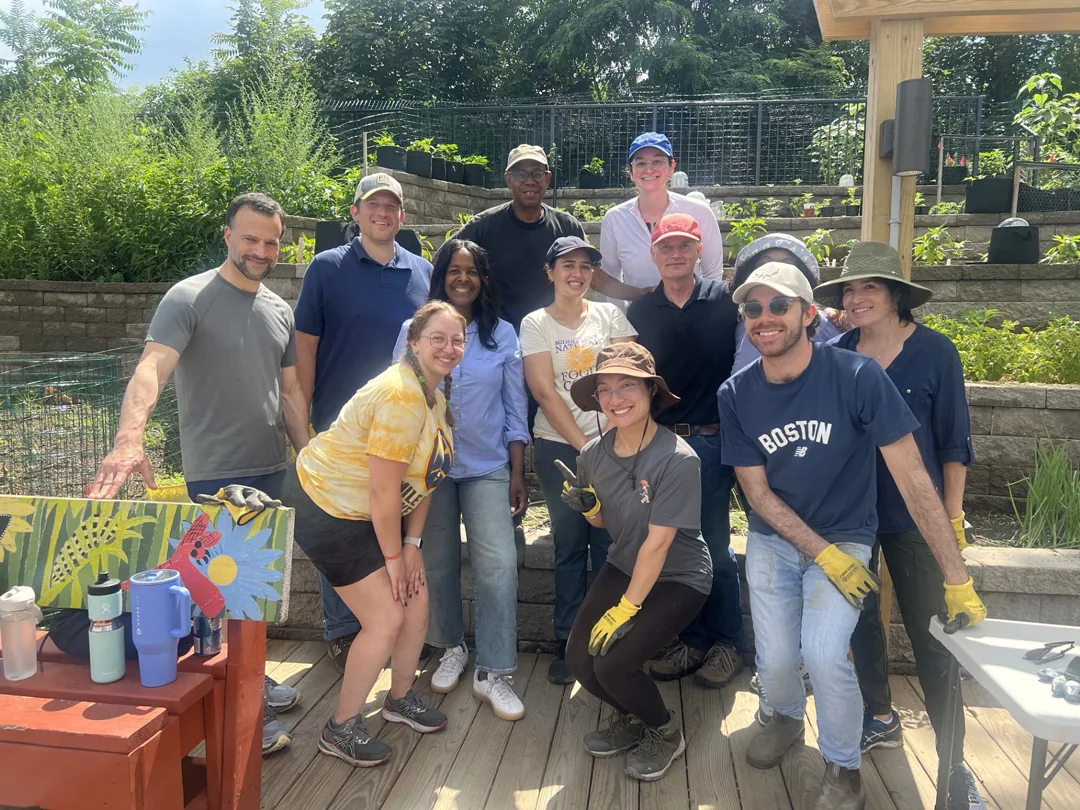 Oasis on Ballou Volunteer Group - HQUS